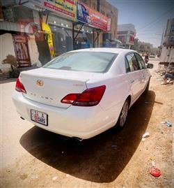 تويوتا أفالون